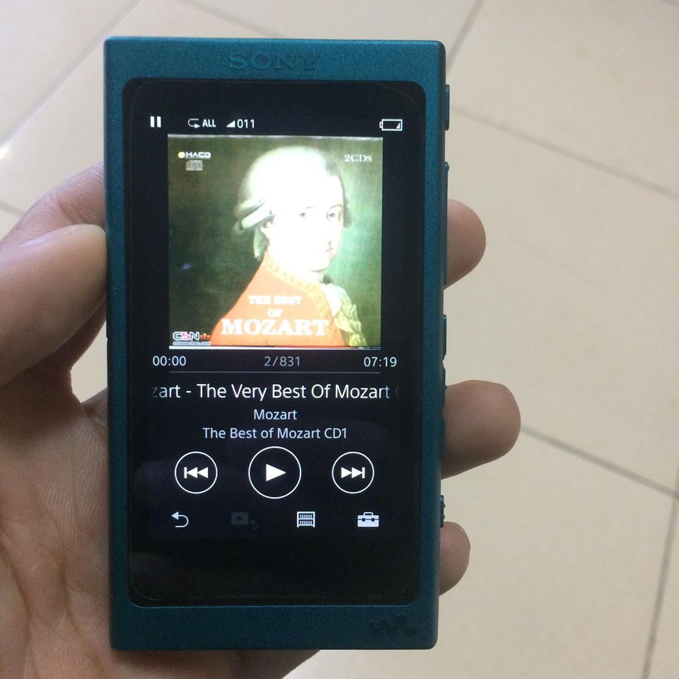 máy nghe nhạc sony nwa 45
