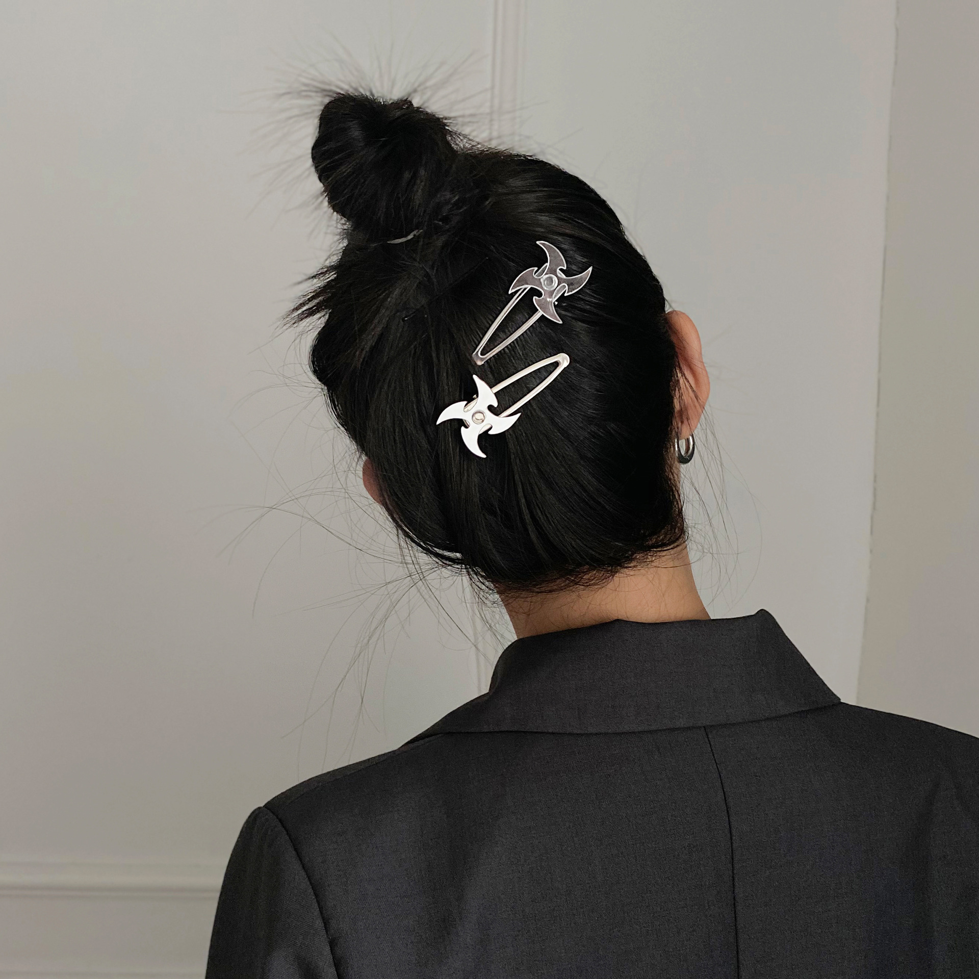 Mua càng nhiều càng giảm giá Kẹp tóc phi tiêu phong cách Harajuku hình boomerang cá tính cô gái tối mát nhỏ giá trị cao