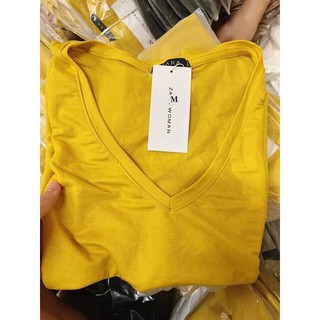 Áo phông Zara cổ tim