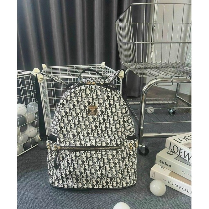 Balo da Dior size lớn đựng vừa giấy A4