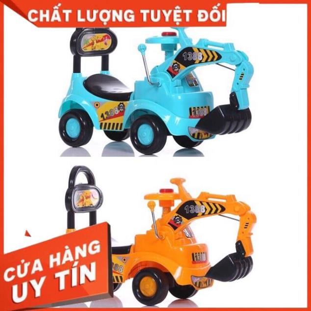 [Free Ship] Xe Cẩu Chòi Chân Loại Nhựa Dày Có Nhạc Có Còi Cho Bé