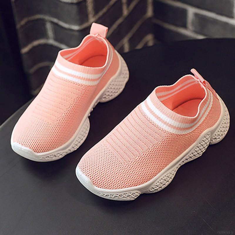 Giày thể thao phối màu phong cách Hàn Quốc năng động dành cho các bé