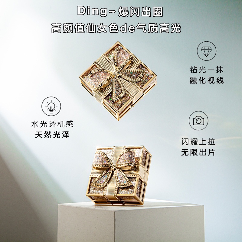 Phấn bắt sáng dạng nén MACK ANDY hai màu sắc có nơ ba chiều bằng nhựa | BigBuy360 - bigbuy360.vn