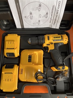 Máy khoan pin DEWALT 24v(có búa)