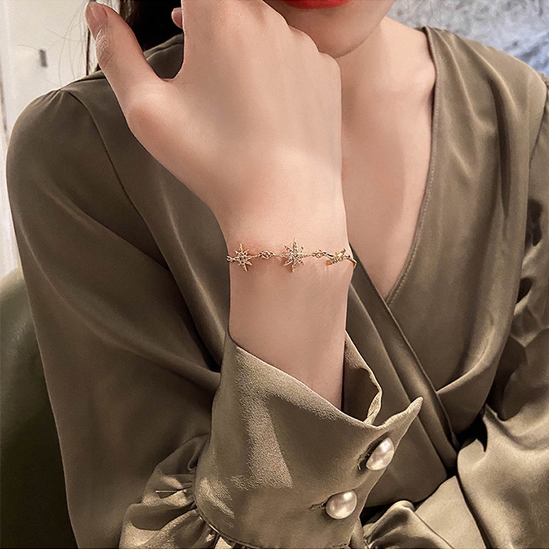 Vòng Tay Đính Ngôi Sao Thời Trang Hàn Quốc