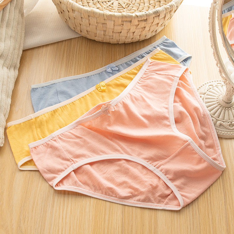 Quần lót cotton màu trơn thiết kế thoải mái cho nữ