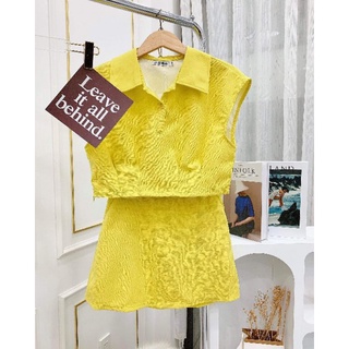 SET ÁO CROPTOP CỔ SƠ MI PHỐI CHÂN VÁY