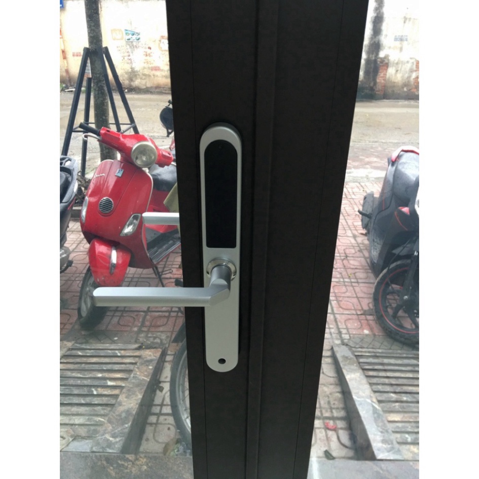 Khóa cửa vân tay thông minh HL-8500 vân tay, mật mã, thẻ từ và chìa cơ