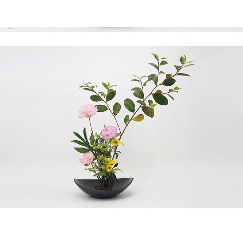 Bát cắm hoa phong cách cổ phong