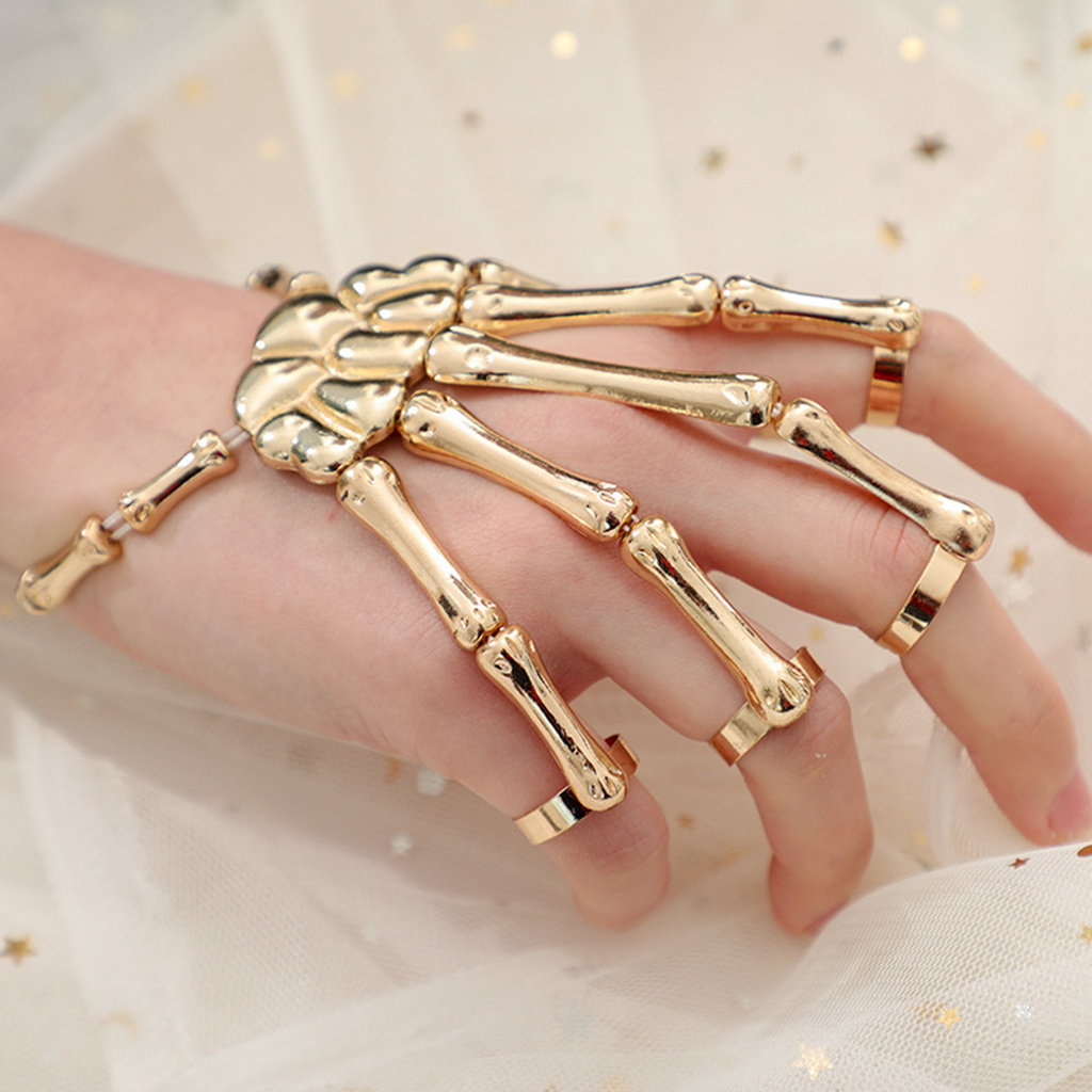 Vòng tay kết hợp nhẫn hình xương bàn tay phong cách gothic độc đáo