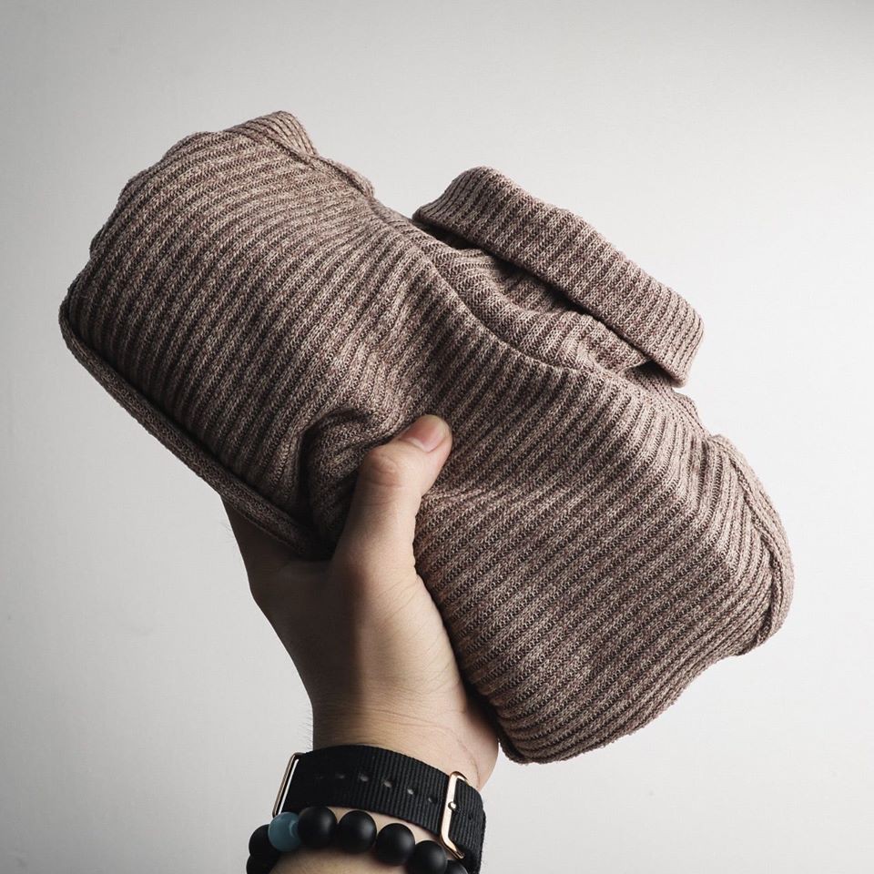 Áo Len Cổ Lọ Màu Trơn