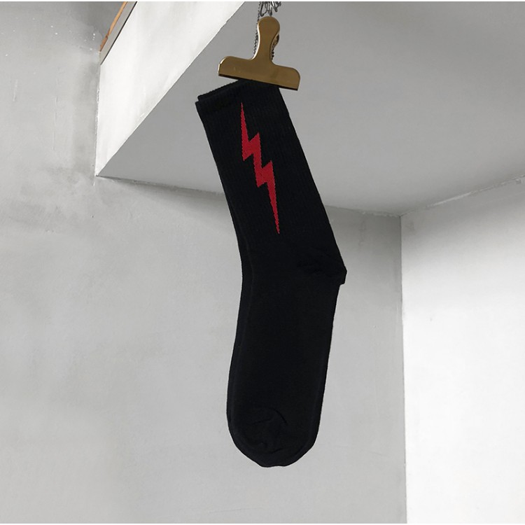 Giá Bán Sỉ Vớ Thể Thao Vừa Vặn Màu Sắc Tương Phản Phong Cách Sấm Sét Cá Tính Dễ Phối Đồ Phong Cách ins Dành Cho