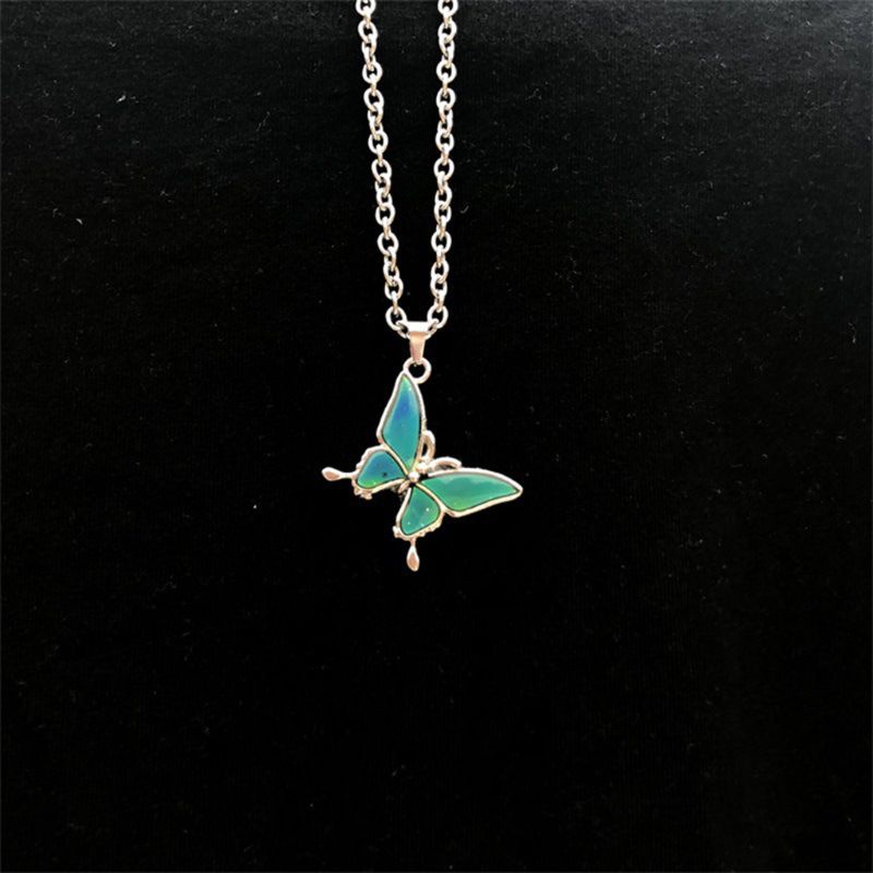 San * Vòng cổ Mặt Bướm Đính Đá Thay Đổi Màu Sắc Theo Tâm Trạng Cho Nữ