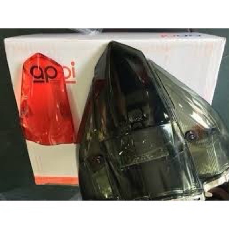 Đèn hậu appi gắn cho exciter 135 5 số nhé