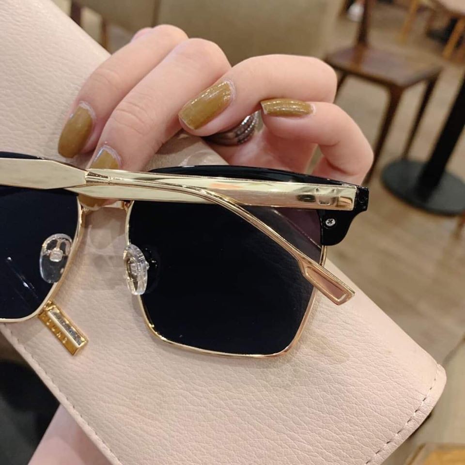Kính mát nam nữ thời trang mặt kính vuông gọng vàng Chống Tia UV dành cho Nam và Nữ hot tried