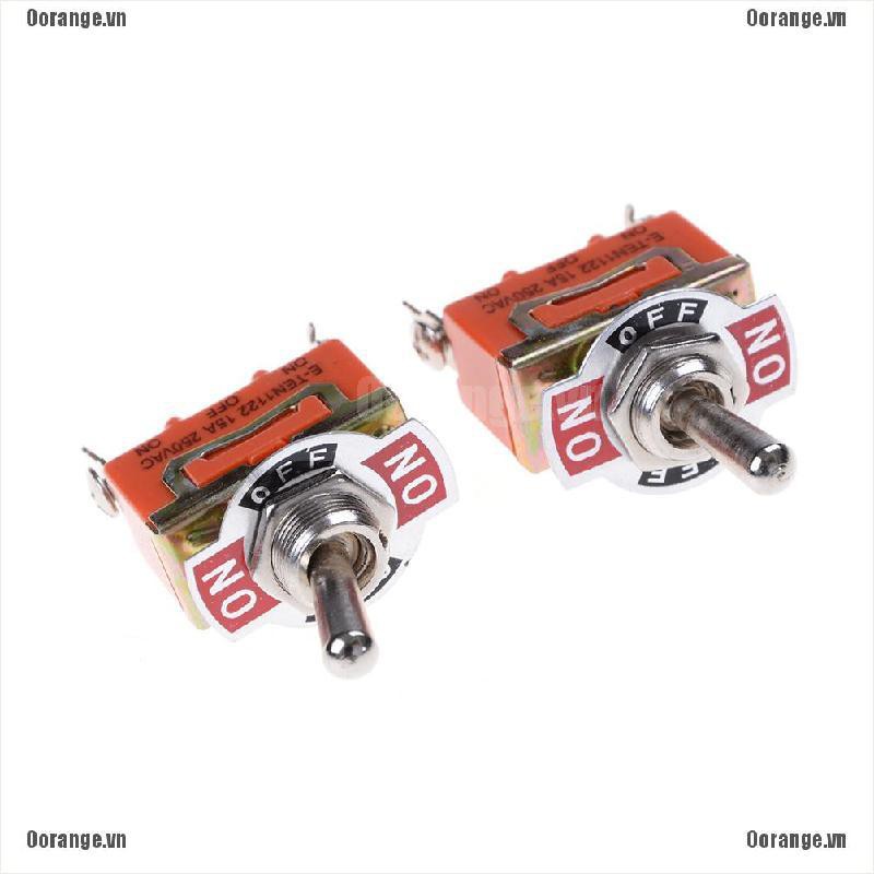 Công Tắc ON / OFF 250V 15A 3 Chấu
