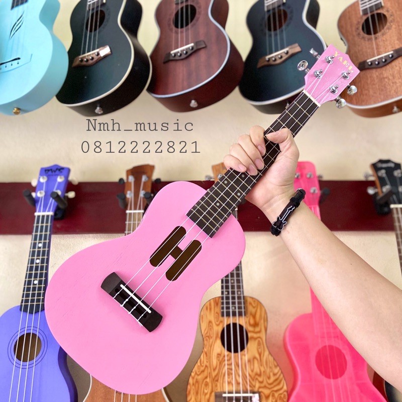 Ukulele Concert Full Gỗ Tốt - tặng đủ phụ kiện