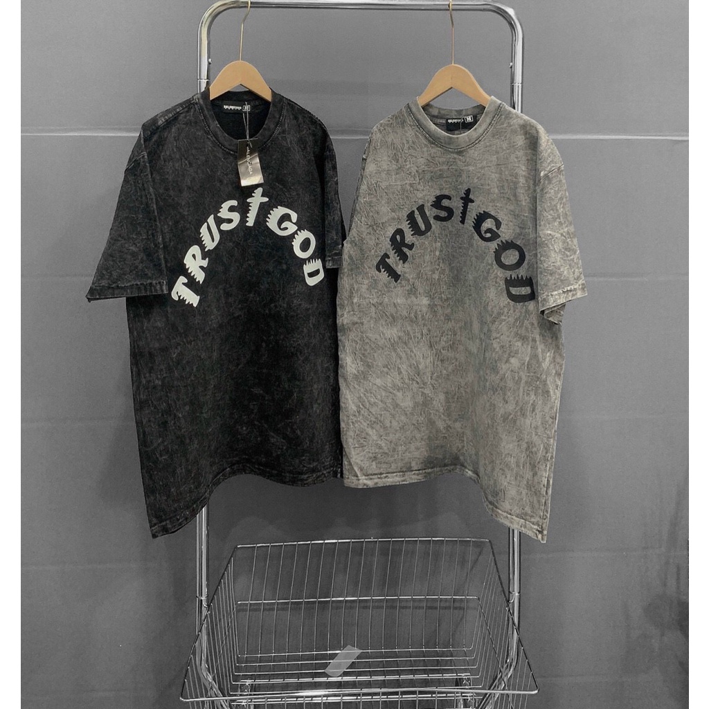 Áo Thun Form Rộng TRUSTGOD Màu Wash Xám