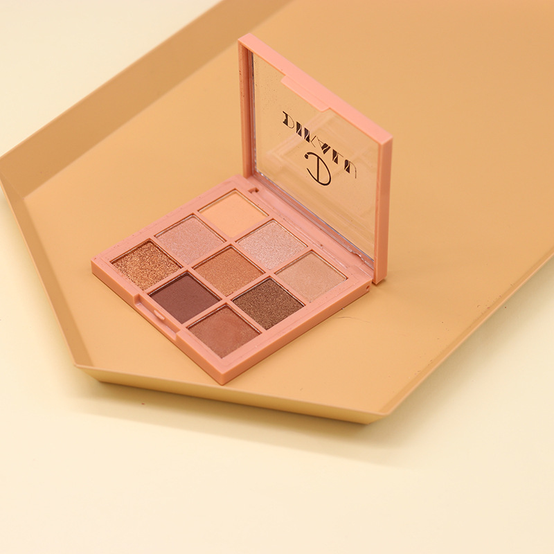 Bảng phấn mắt DIKALU 9 màu lì và ánh ngọc trai kết hợp trang điểm ấn tượng
 | BigBuy360 - bigbuy360.vn