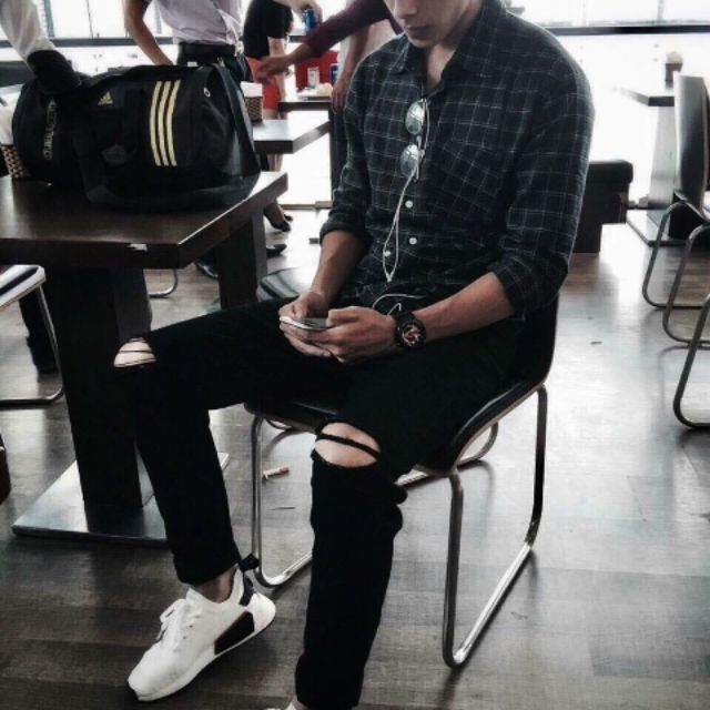 Quần jeans nam rách gối ( sz 28-36) chất jean co giãn dày dặn | BigBuy360 - bigbuy360.vn