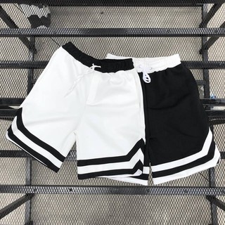 Quần V LINE shorts