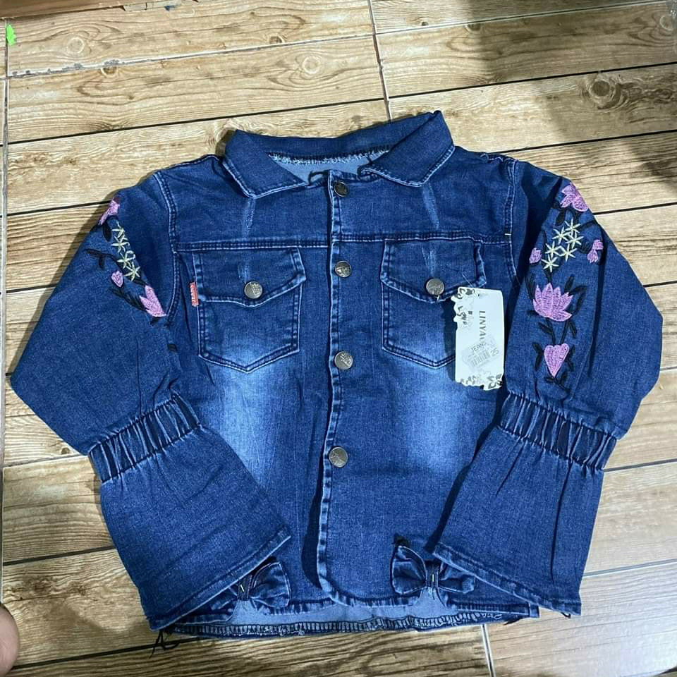 Áo khoác jeans thêu hoa xinh xắn cho bé gái 13-25kg