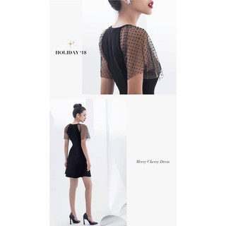 Đầm dáng xoè phối tay lưới bi