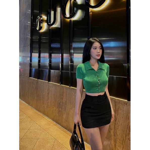 Set áo sơmi croptop nút bọc + Chân váy