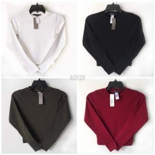 Áo Croptop Tay Dài Màu Đen