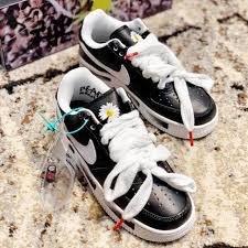 Giày Thể Thao Hoa Cúc Tróc Sơn Hot 2021 Fullbox | BigBuy360 - bigbuy360.vn