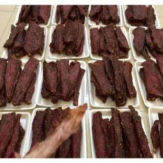 Lợn khô gác bếp  Giahan