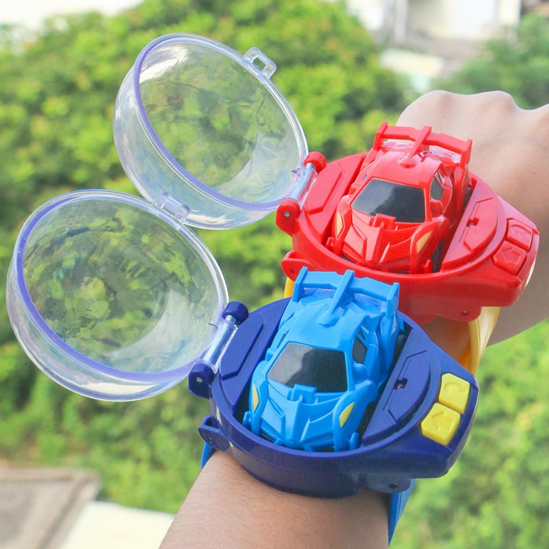 Douyin Net Red Toy Watch Điều khiển từ xa Xe ô tô Xã hội Con người Trẻ em Bé trai Điện đua Cô gái