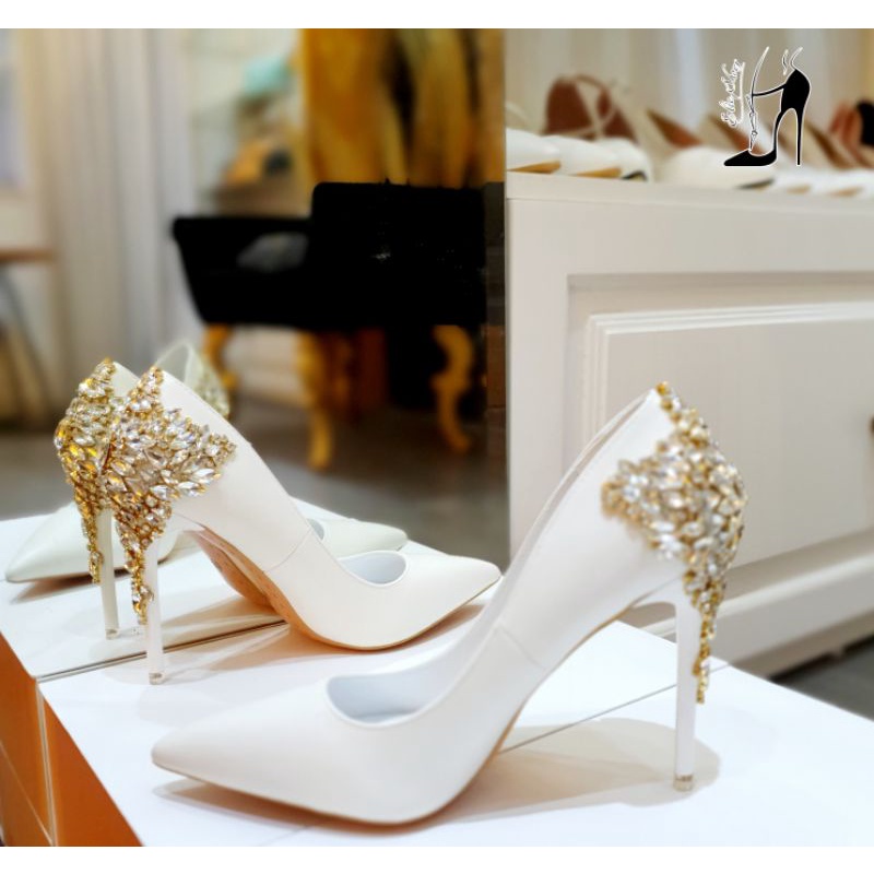 Giày Cưới Cô Dâu Đẹp- Giày Đính Đá Lấp Lanh Handmade By ELIE SHOES- Phale Queen'Shoes