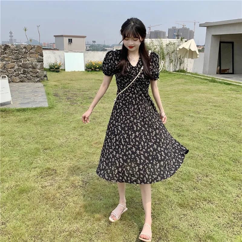 Đầm Hoa Ngắn Tay Thời Trang Xinh Xắn 153201 Đầm Dài Qua Gối Cổ Chữ V Thời Trang Thanh Lịch Dành Cho Nữ