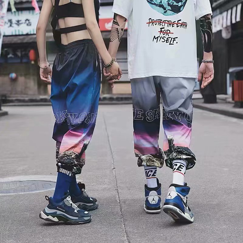 Quần thể thao dáng rộng cá tính phong cách hiphop hợp thời trang | BigBuy360 - bigbuy360.vn