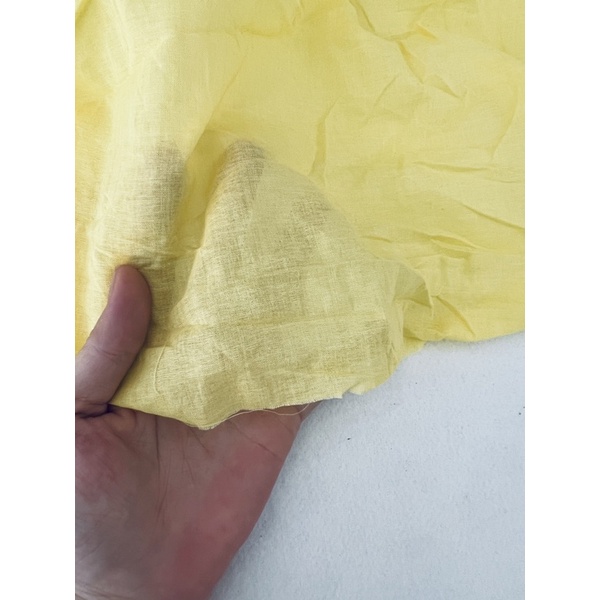 Vải thô boi màu vàng