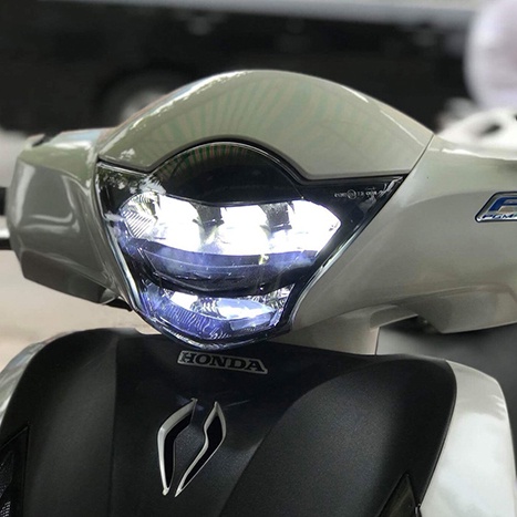 Chóa Đèn LED SH Việt Nam 2012-2016 Zhi.pat Chính Hãng - Bảo Hành 12 Tháng