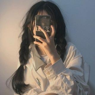 giày của cô gái