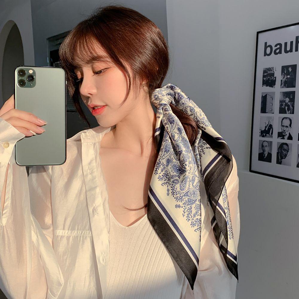 LILYES Khăn Choàng Cổ Hình Vuông Hoạ Tiết Kẻ Sọc Và Hoa Phong Cách Retro Sang Trọng