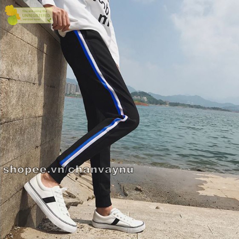 Quần Jogger thể thao sọc xanh trắng MT379