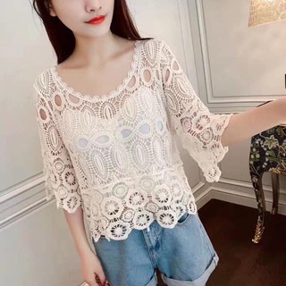 Áo lưới ren hoa đi biển