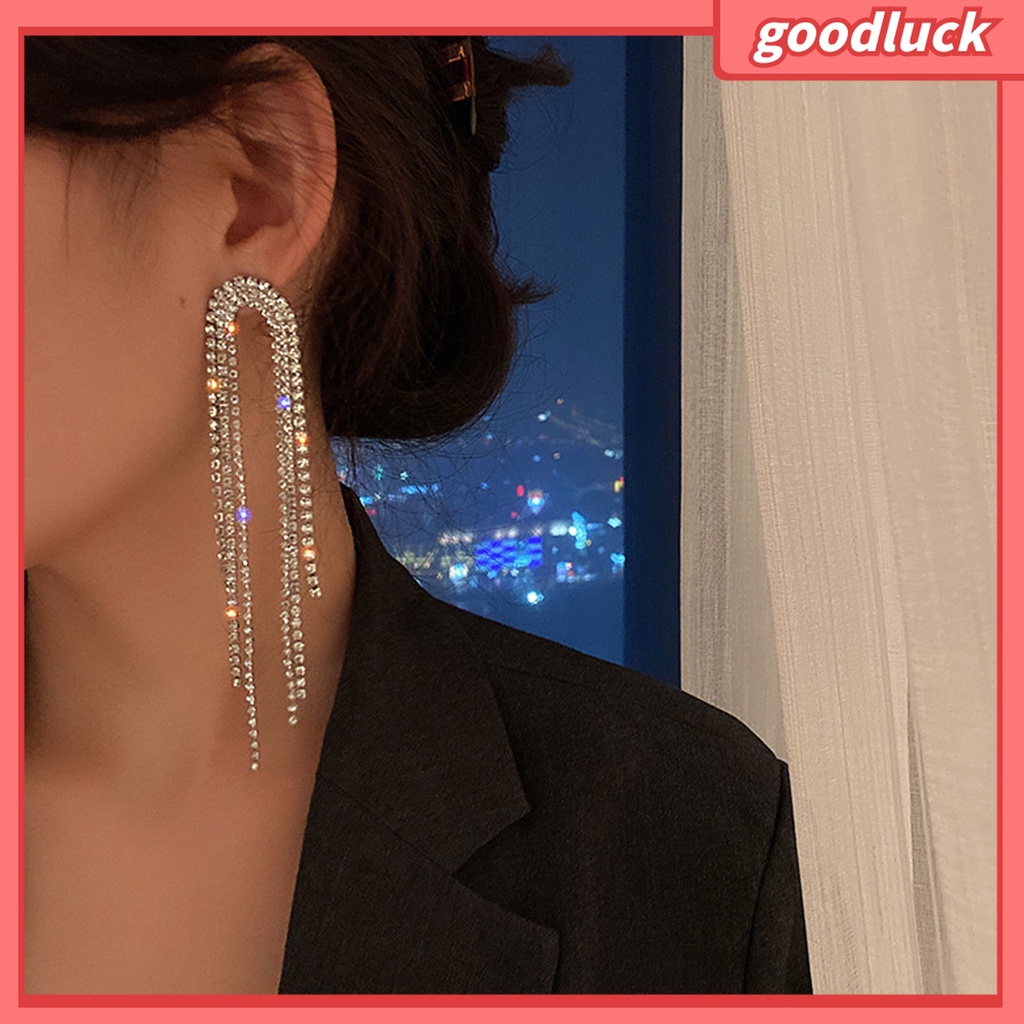 Khuyên Tai Chữ U Đính Đá Phối Tua Rua Toàn Diện Thời Trang