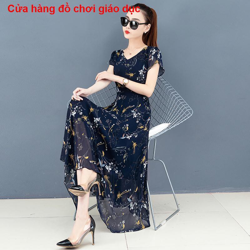 SHOP XINH Váy dài in hoa mới mùa hè 2021, nữ cỡ lớn, che da thịt khoe gầy và béo. voan mm để giảm tuổi