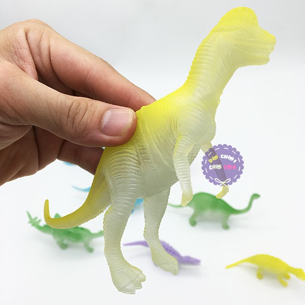 Bộ đồ chơi 8 chú khủng long dạ quang bằng nhựa Dino World