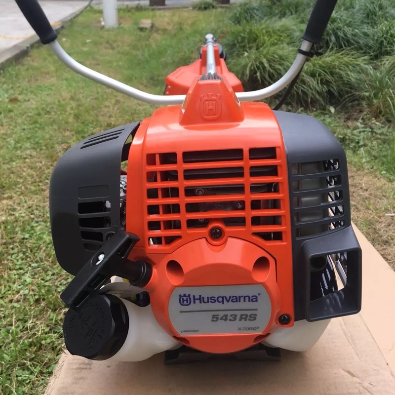 máy cắt cỏ husqvarna 543rs