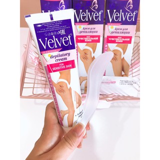 Kem Velvet hoa cúc