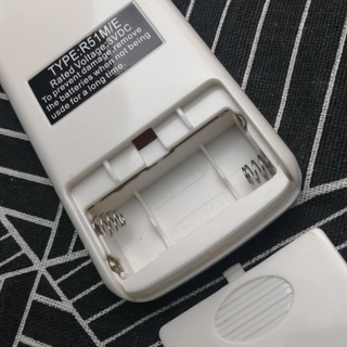 Remote máy lạnh MEDIA 2 chiều mặt xanh