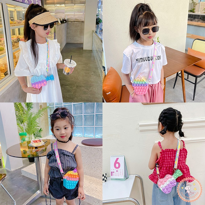 Túi Đeo Chéo Vai Hình Thỏi Son Dễ Thương Dành Cho Bé Gái