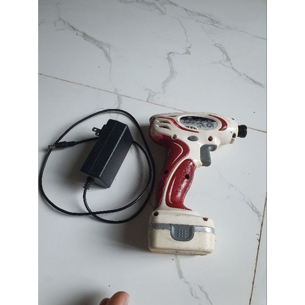 Bắn vít mini bãi nhật 7,2v