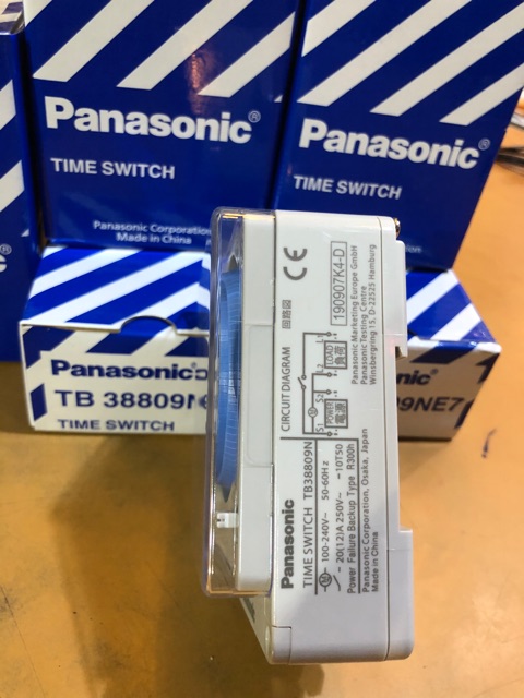 Công tắc đồng hồ Panasonic TB38809NE7